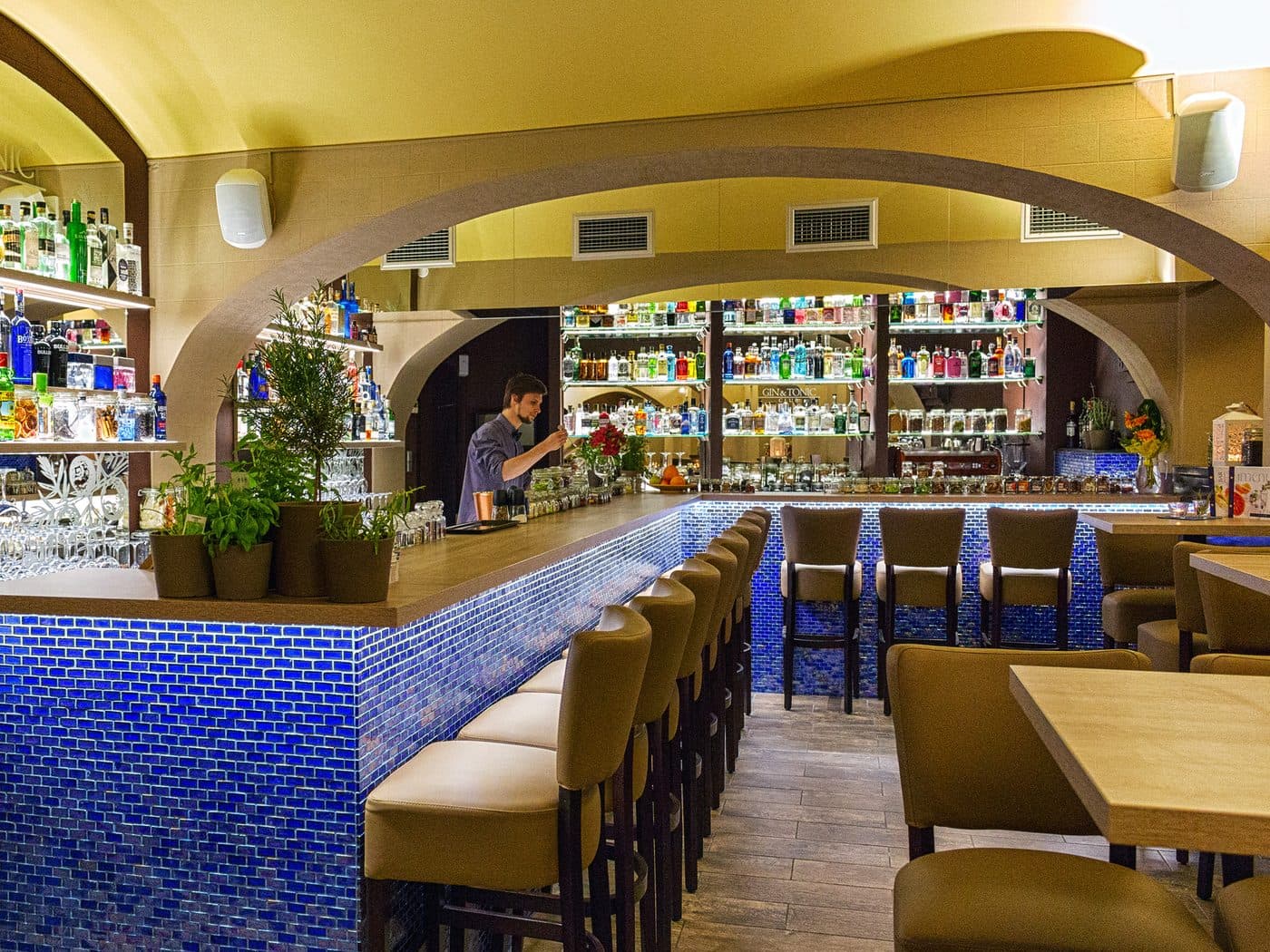 Bar, Praha